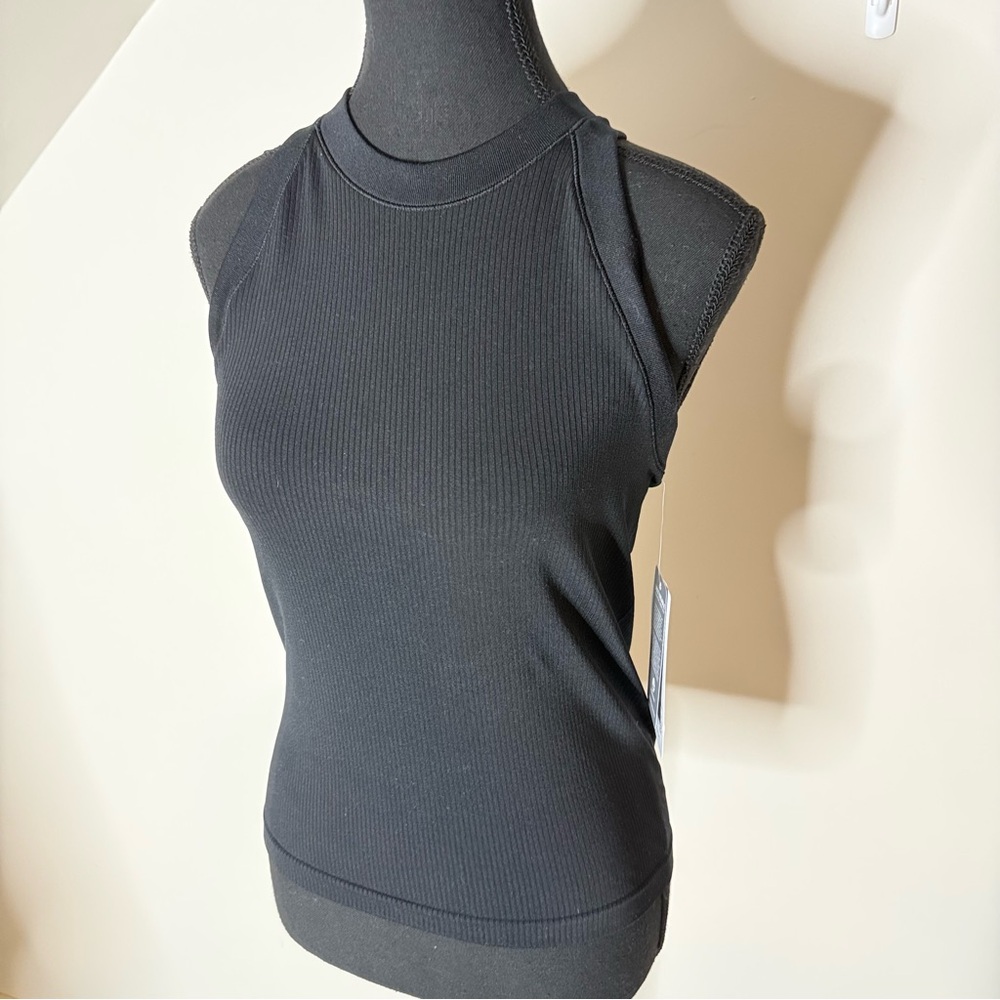 ATHLETA New Renew Seamless Tank Black Ribbed Racerback Fitted Size Medium - Picture 6 of 14